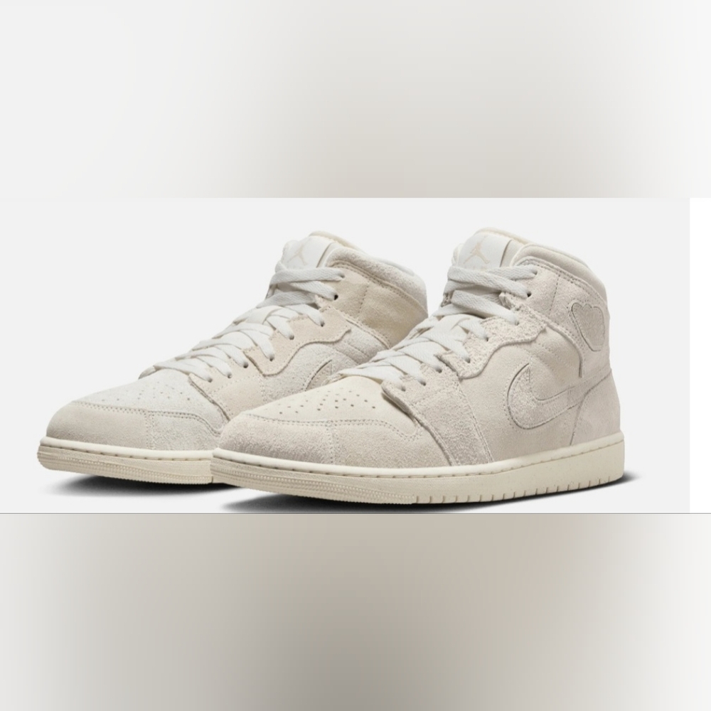 Air Jordan 1 Mid SE Craft Pale Ivory/Sail 7Y / 8.5 Womens  FN7449 100